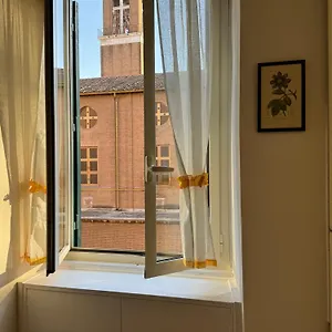 Dora , Roma Italia